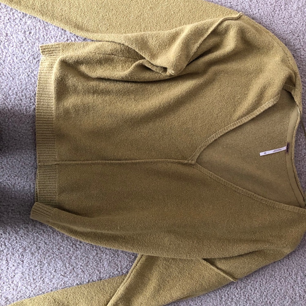 Free People Sweater NWOT - Picture 4 of 4